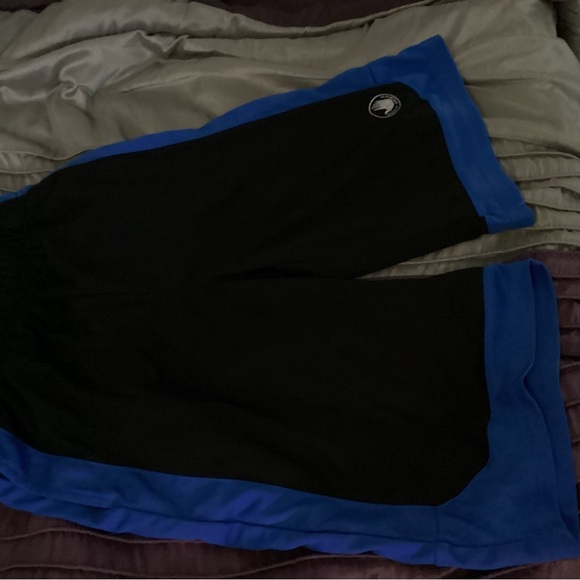 3 pack shorts- boys XL (Puma, Fila, Body Glove) - Picture 8 of 11